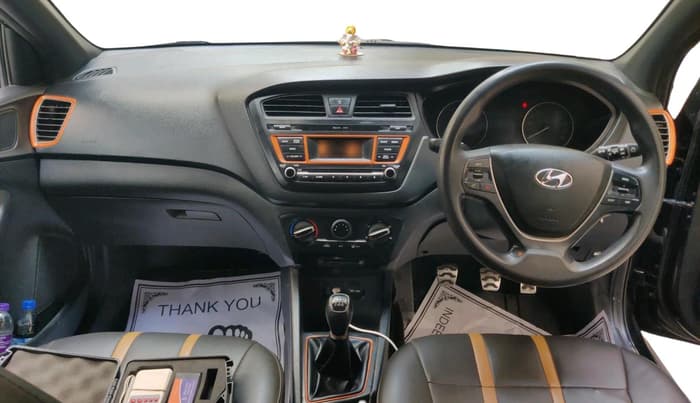 2016 Hyundai i20 Active 1.2 S, CNG, Manual, 1,05,061 km, interior