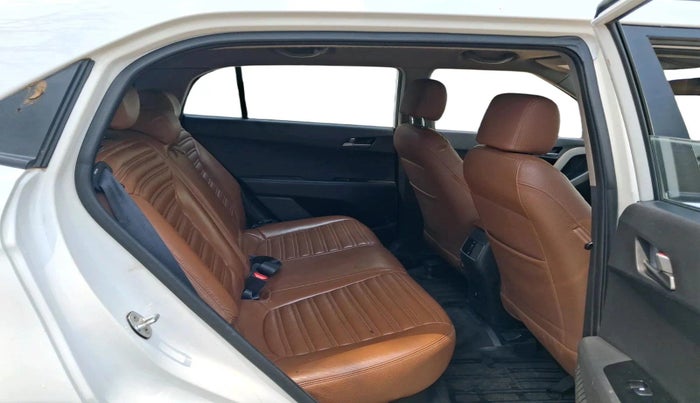 2016 Hyundai Creta SX PLUS AT 1.6 DIESEL, Diesel, Automatic, 2,12,666 km, interior