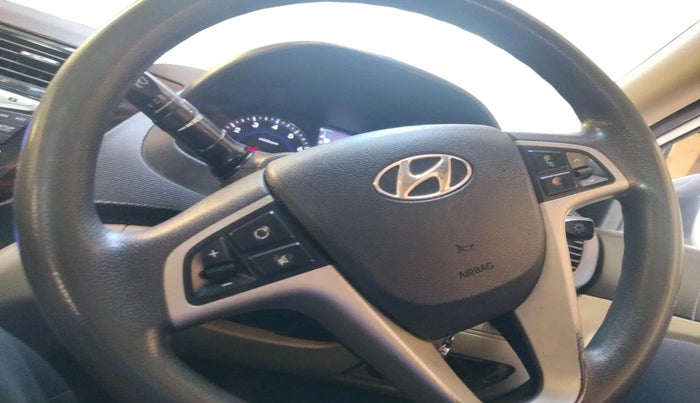 2013 Hyundai Verna FLUIDIC 1.6 VTVT EX, CNG, Manual, 95,097 km, interior