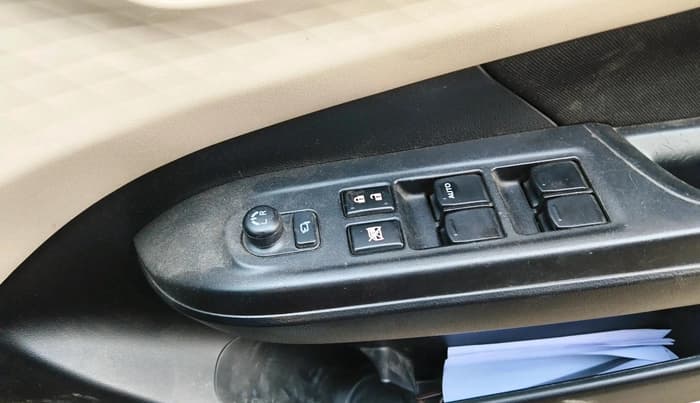 2025 Maruti Dzire VXi CNG, CNG, Manual, 11,510 km, interior