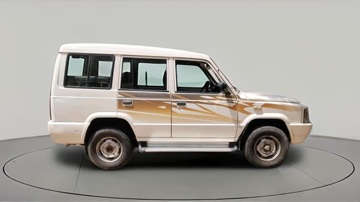 2015 Tata Sumo Gold EX, Diesel, Manual, 88,903 km, exterior