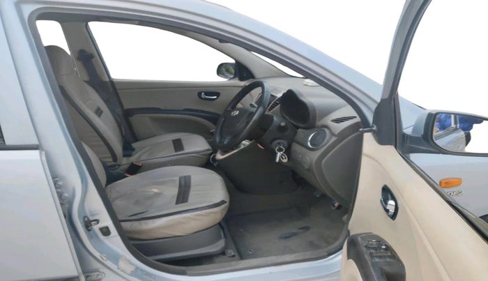 2013 Hyundai i10 MAGNA 1.1, Petrol, Manual, 76,253 km, interior