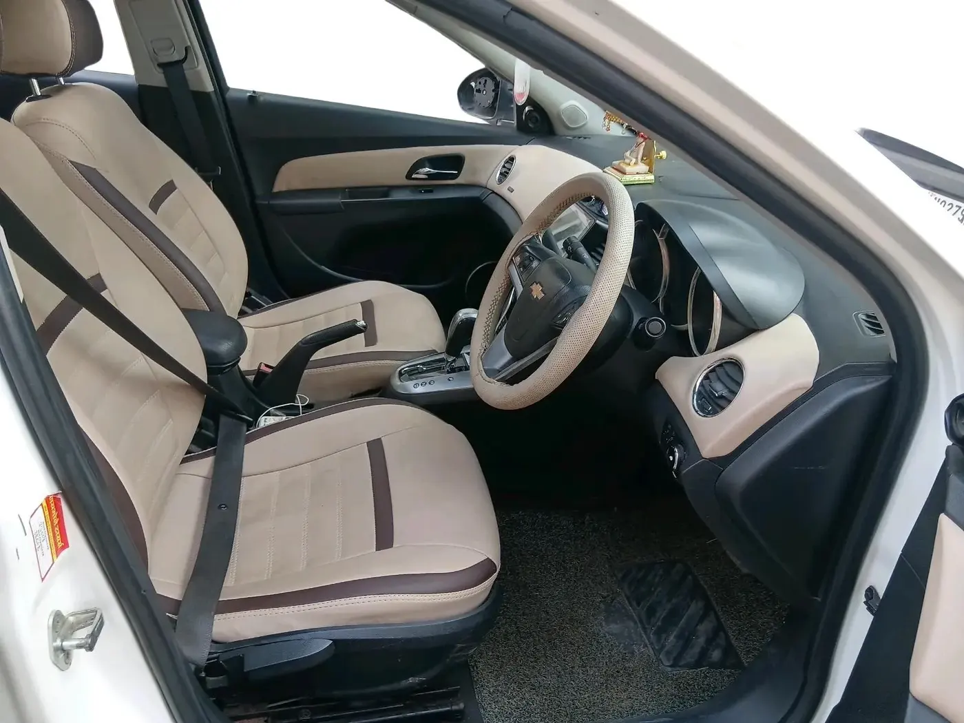 2012 Chevrolet Cruze LTZ AT, Diesel, Automatic, 87,004 km, interior