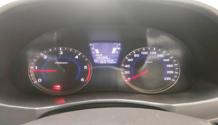 2013 Hyundai Verna FLUIDIC 1.6 CRDI EX, Diesel, Manual, 1,69,750 km, interior