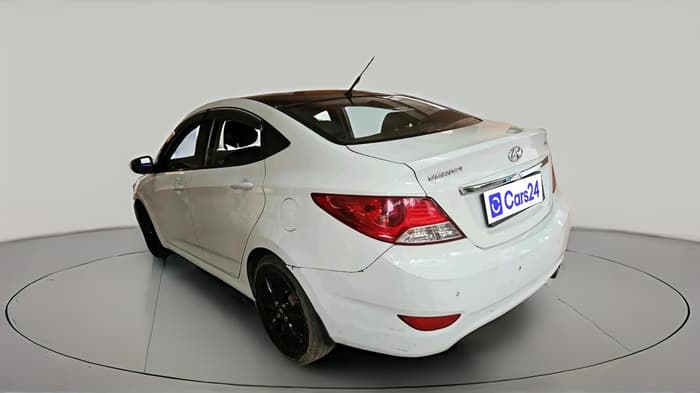 2013 Hyundai Verna FLUIDIC 1.6 CRDI SX, Diesel, Manual, 1,62,458 km, exterior
