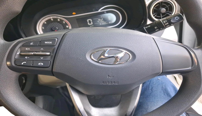 2019 Hyundai GRAND I10 NIOS SPORTZ 1.2 KAPPA VTVT, CNG, Manual, 81,205 km, interior