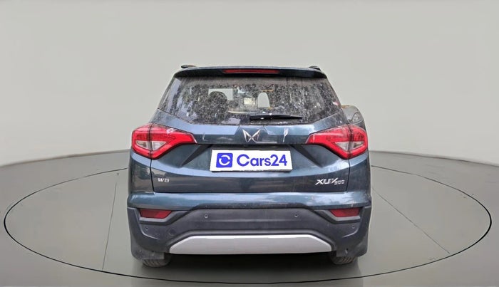 2023 Mahindra XUV300 W8 1.5 DIESEL, Diesel, Manual, 38,362 km, exterior