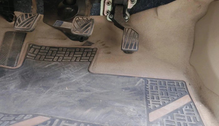 2022 Maruti Ciaz ZETA 1.5 SHVS MT PETROL, Petrol, Manual, 18,050 km, interior