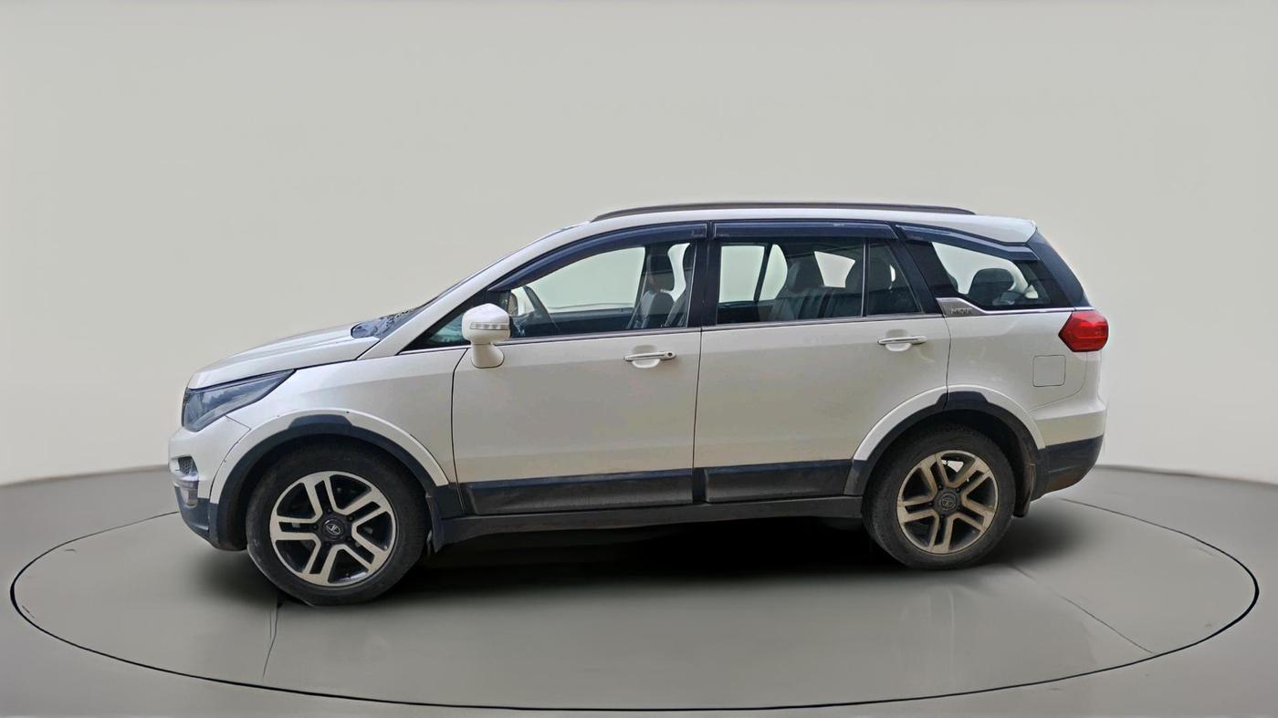 2018 Tata Hexa XT 4X2 7 STR, Diesel, Manual, 1,61,669 km, exterior