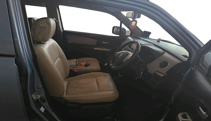 2014 Maruti Wagon R 1.0 VXI, Petrol, Manual, 26,145 km, interior