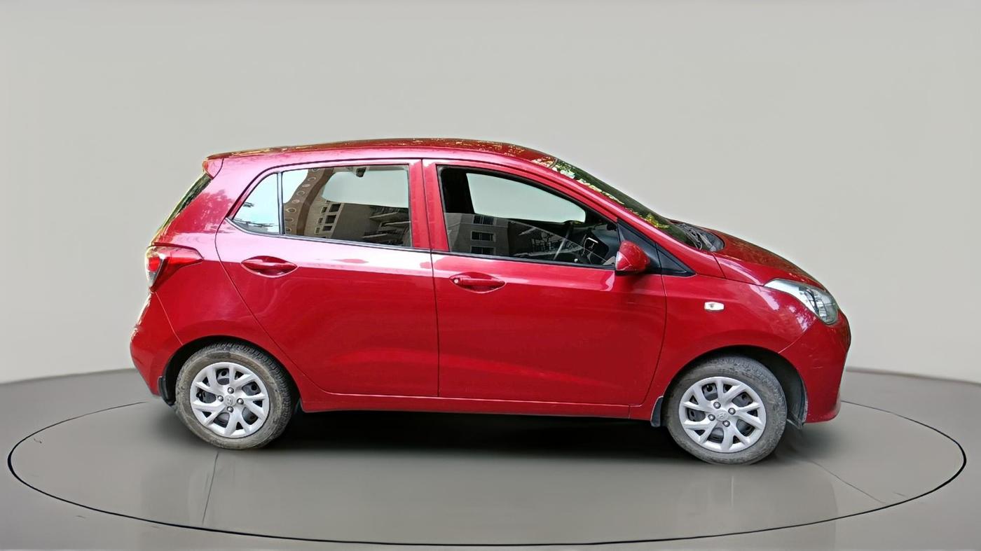 2017 Hyundai Grand i10 MAGNA 1.2 KAPPA VTVT, Petrol, Manual, 31,815 km, exterior