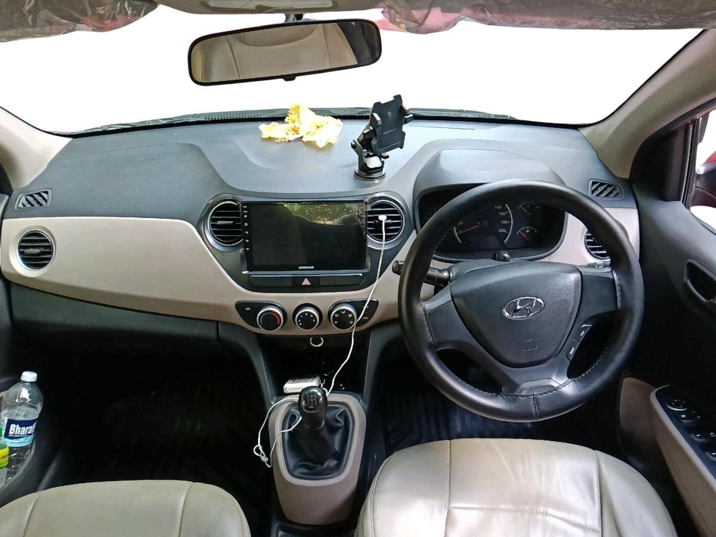 2017 Hyundai Grand i10 MAGNA 1.2 KAPPA VTVT, Petrol, Manual, 31,815 km, interior