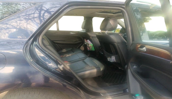 2014 Mercedes Benz Ml Class 250 CDI, Diesel, Automatic, 1,19,955 km, interior