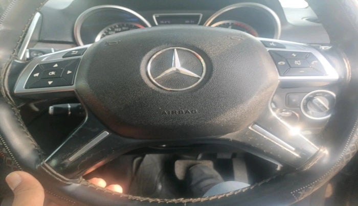 2014 Mercedes Benz Ml Class 250 CDI, Diesel, Automatic, 1,19,955 km, interior