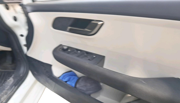 2023 Tata ALTROZ XZ PLUS PETROL, Petrol, Manual, 12,997 km, interior