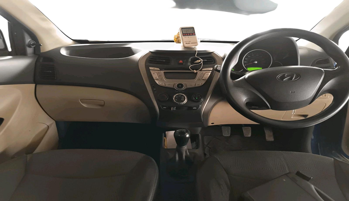 2013 Hyundai Eon MAGNA +, Petrol, Manual, 82,261 km, interior