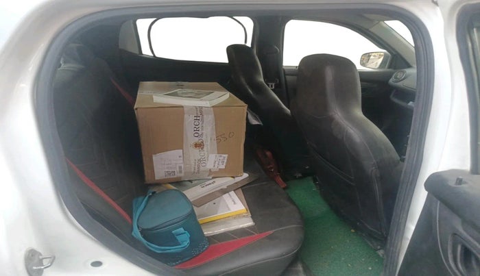2017 Renault Kwid RXT 0.8, CNG, Manual, 1,32,577 km, interior