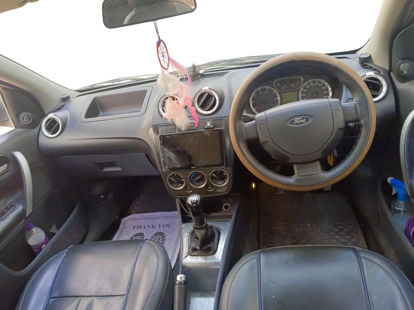2012 Ford Fiesta STYLE PETROL MT, Petrol, Manual, 1,57,050 km, interior