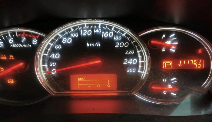 2011 Nissan Teana 250XV, CNG, Automatic, 1,11,761 km, interior