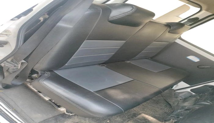 2024 Maruti Eeco 5 Str Ac CNG (O) , CNG, Manual, 27,578 km, interior