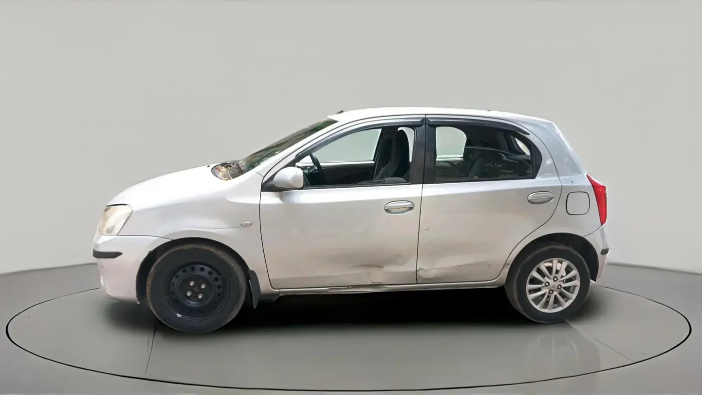 2011 Toyota Etios Liva V, Petrol, Manual, 37,092 km, exterior