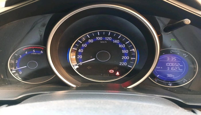 2020 Honda WR-V 1.5L I-DTEC VX MT, Diesel, Manual, 1,00,652 km, interior