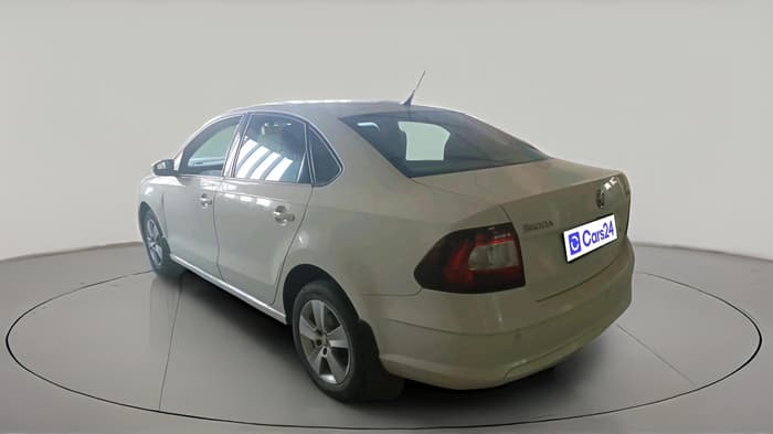 2019 Skoda Rapid AMBITION 1.5 TDI AT, Diesel, Automatic, 1,46,130 km, exterior