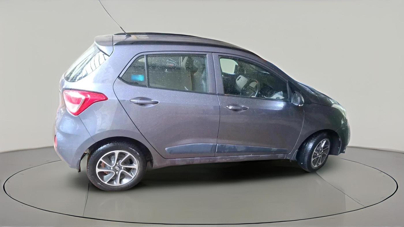 2017 Hyundai Grand i10 SPORTZ (O) AT 1.2 KAPPA VTVT, Petrol, Automatic, 50,224 km, exterior