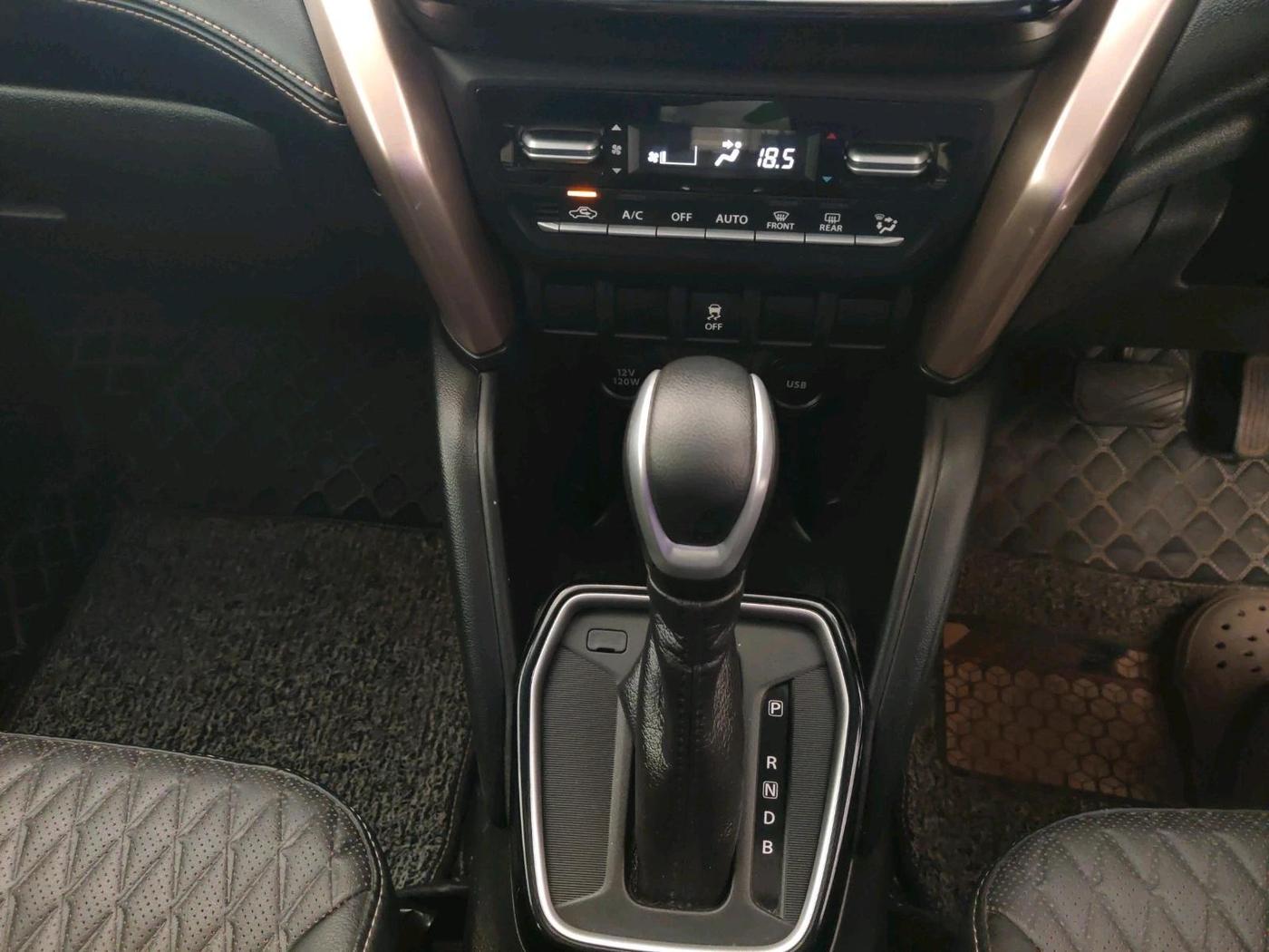 2025 Maruti Grand Vitara ALPHA PLUS HYBRID ECVT, Hybrid, Automatic, 14,342 km, interior
