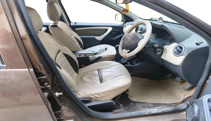 2013 Renault Duster RXL PETROL, Petrol, Manual, 1,15,462 km, interior
