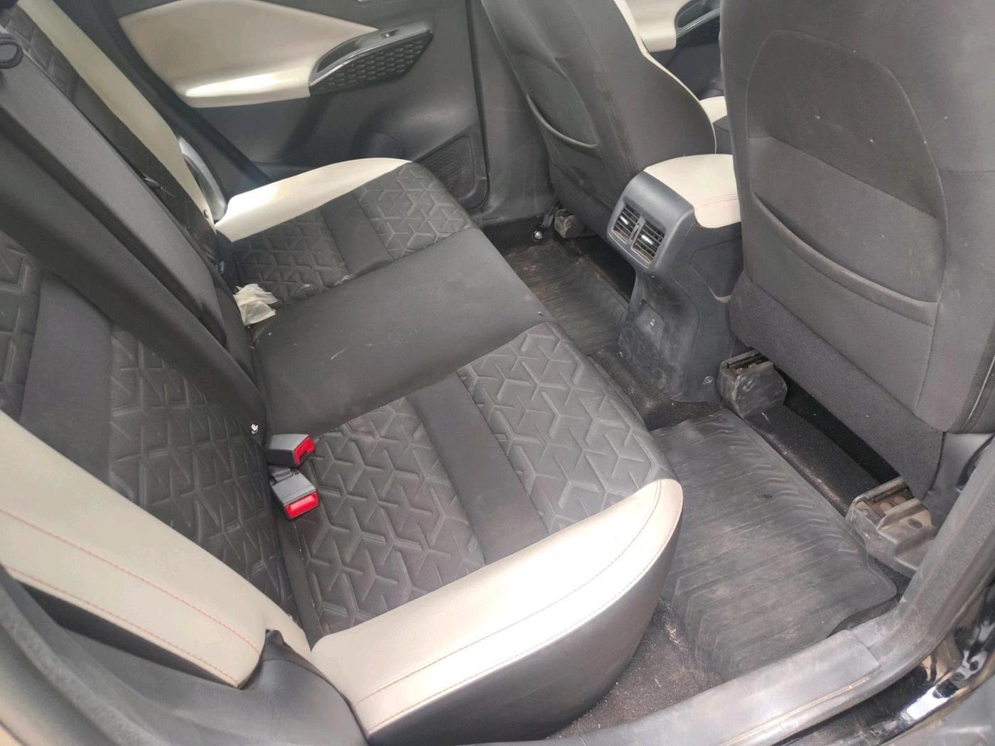 2024 Nissan MAGNITE Tekna B4D 1.0 Petrol MT, Petrol, Manual, 11,313 km, interior