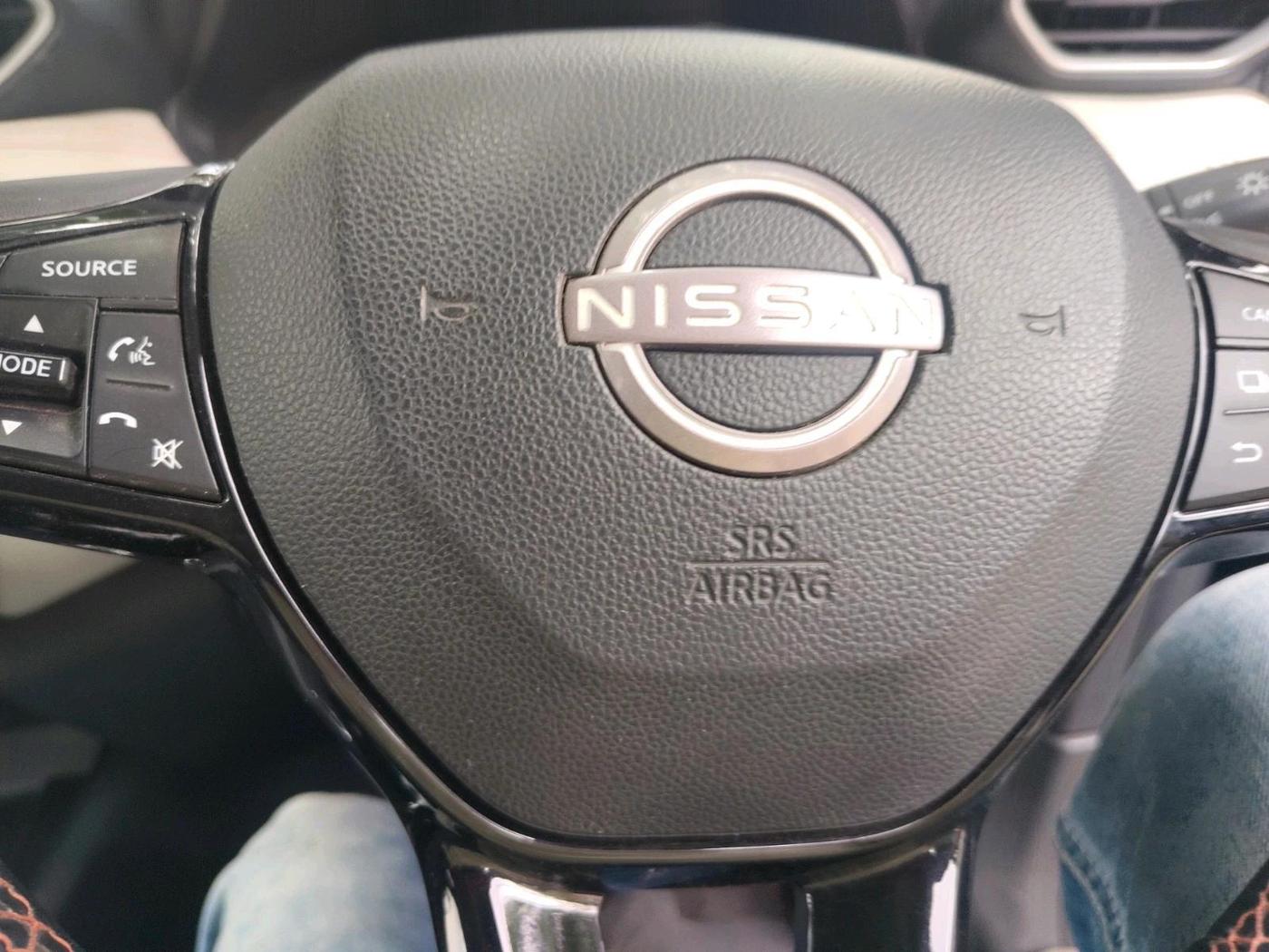 2024 Nissan MAGNITE Tekna B4D 1.0 Petrol MT, Petrol, Manual, 11,313 km, interior