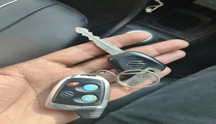 2013 Maruti Swift LXI, Petrol, Manual, 32,580 km, interior