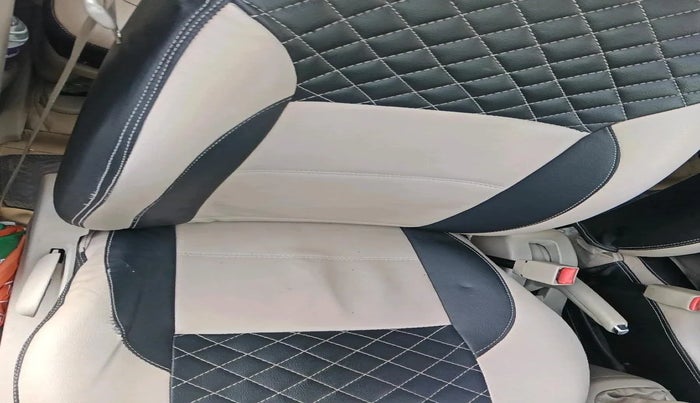 2017 Maruti Ertiga VXI CNG, CNG, Manual, 1,49,343 km, interior