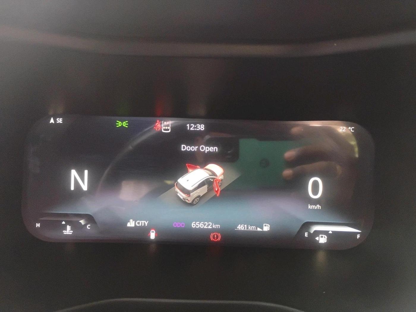2023 Tata NEXON FEARLESS + SUNROOF AMT DUAL TONE 1.5 DIESEL, Diesel, Automatic, 65,622 km, interior