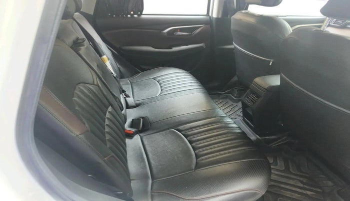 2023 Maruti Grand Vitara SIGMA SMART HYBRID, Petrol, Manual, 25,348 km, interior