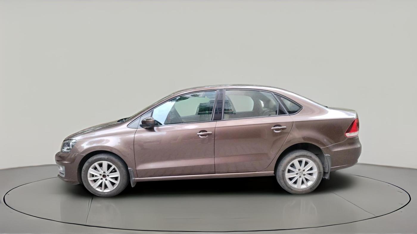 2016 Volkswagen Vento HIGHLINE PETROL AT, Petrol, Automatic, 47,820 km, exterior