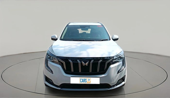 2025 Mahindra XUV700 AX7 Petrol MT 7 STR, Petrol, Manual, 4,173 km, exterior