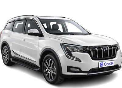 2025 Mahindra XUV700 - SUV - Petrol - Manual - ₹19.90 lakh