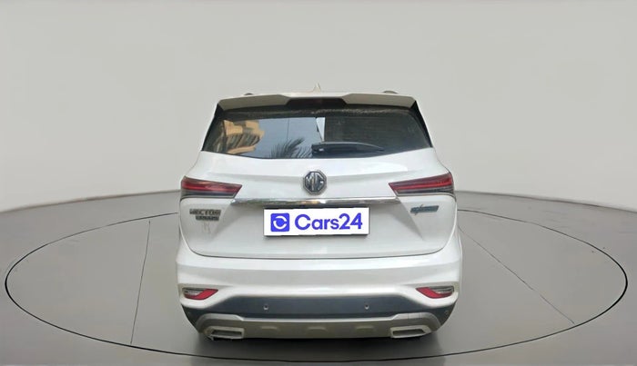 2022 MG HECTOR PLUS SHARP 1.5 PETROL TURBO HYBRID MT 6-STR, Petrol, Manual, 39,067 km, exterior