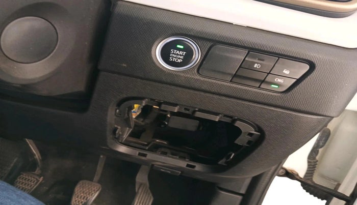 2024 Tata PUNCH ACCOMPLISHED DAZZLE SUNROOF CNG MT, CNG, Manual, 21,308 km, interior