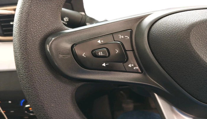 2024 Tata PUNCH ACCOMPLISHED DAZZLE SUNROOF CNG MT, CNG, Manual, 21,308 km, interior