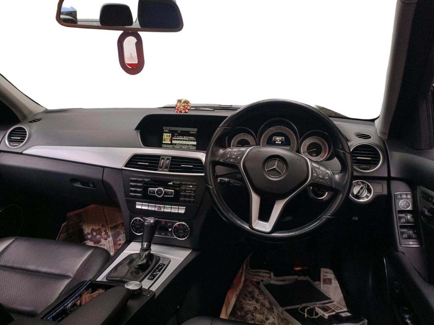 2013 Mercedes Benz C Class C 200 CGI ELEGANCE, Petrol, Automatic, 59,342 km, interior
