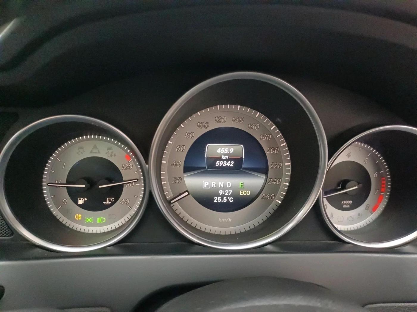 2013 Mercedes Benz C Class C 200 CGI ELEGANCE, Petrol, Automatic, 59,342 km, interior