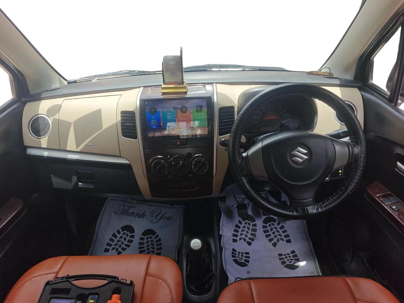 2018 Maruti Wagon R 1.0 LXI CNG, CNG, Manual, 1,35,090 km, interior