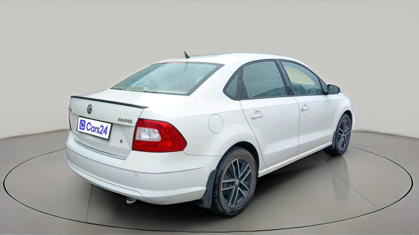2017 Skoda Rapid STYLE 1.5 TDI AT, Diesel, Automatic, 1,41,210 km, exterior