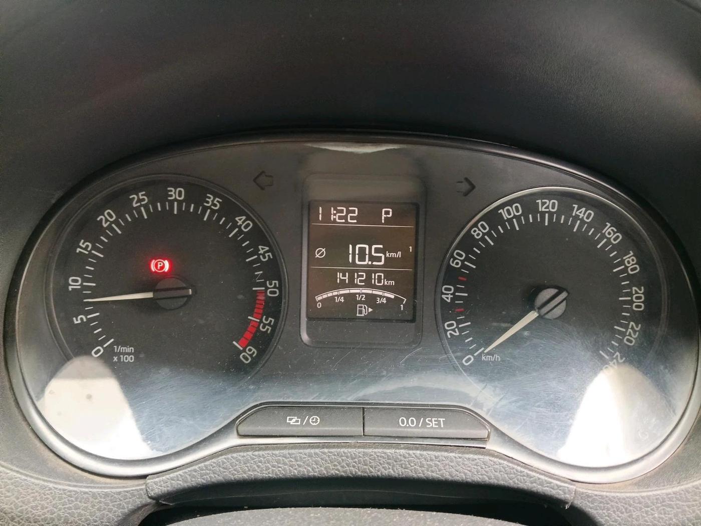 2017 Skoda Rapid STYLE 1.5 TDI AT, Diesel, Automatic, 1,41,210 km, interior