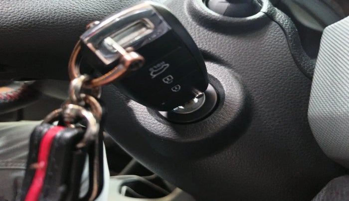 2021 KIA SELTOS HTK 1.5 PETROL, Petrol, Manual, 19,251 km, interior