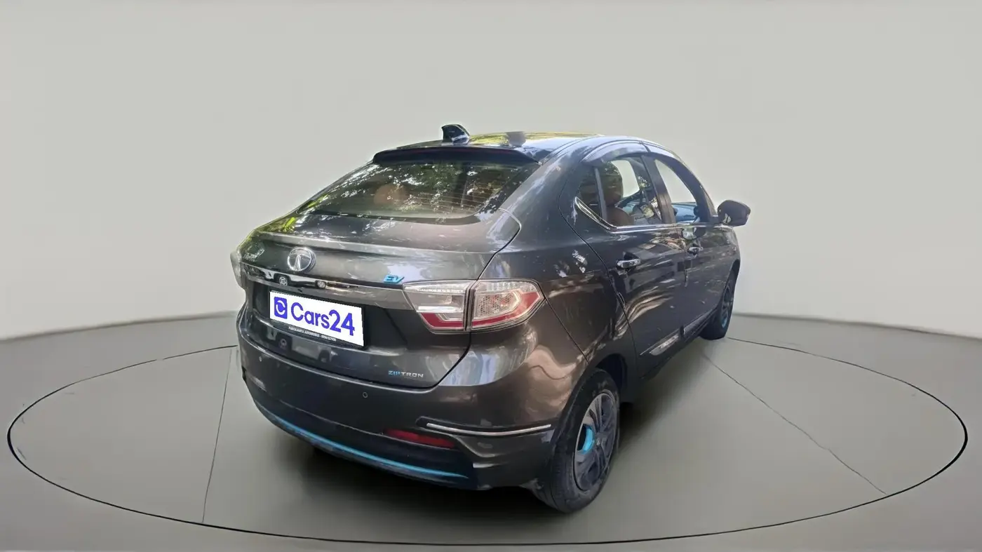 2022 Tata TIGOR EV XZ PLUS, Electric, Automatic, 36,886 km, exterior