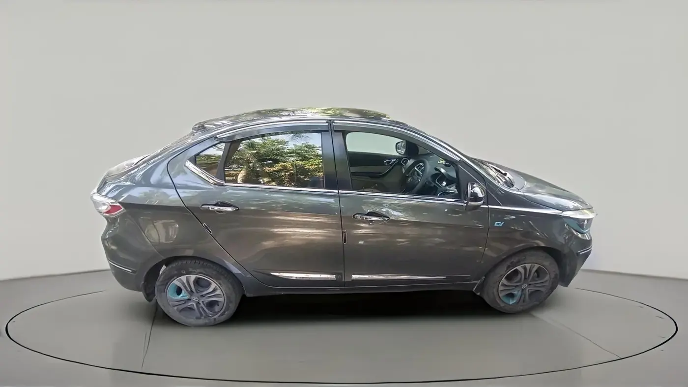 2022 Tata TIGOR EV XZ PLUS, Electric, Automatic, 36,886 km, exterior